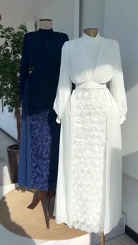 فستان شيفون مبطن • مقاسات ٣٨-٤٨ • اسود متوفر