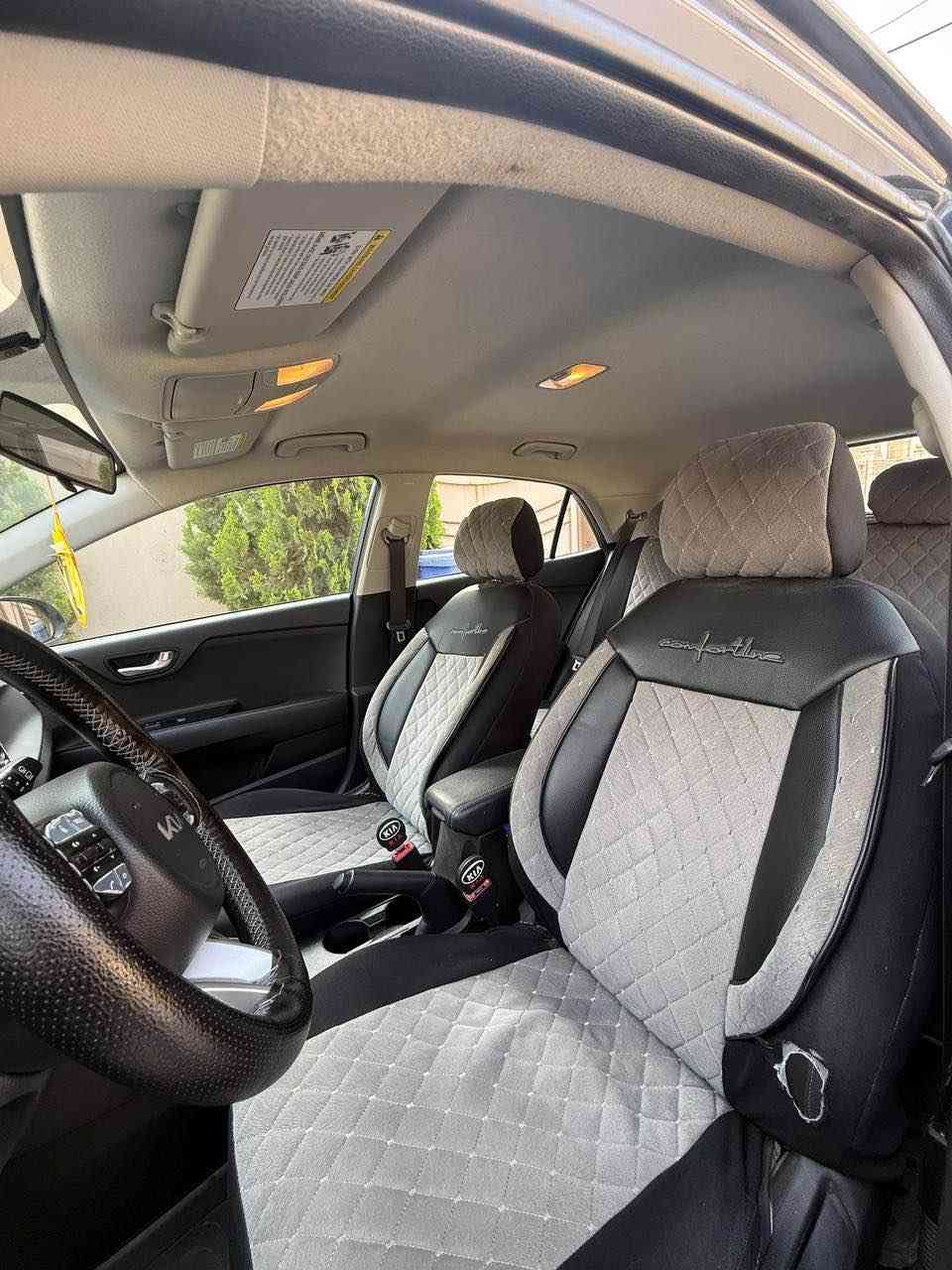 كيا ريو هاتشباك للبيع
محرك 1600 دووش  8 نوزل 
سياره خااام استخدام شخصي 
موديل : 2023 🔸
ماشيه : 44 ألف km 🔹  
ضرر السياره قبغ صندوق فقط صبغ
مواصفات كندي 👇 
شاشة _ كامره _ تحكمات ستيرن _
كروز سرعه _ نضام sport _ كشن هيتر _ مري كهرب 🔹 
مكاان السياره الموصل 📍
للاستفسار الاتصال او مراسله عالواتس اب
*********** موصل, نينوى
