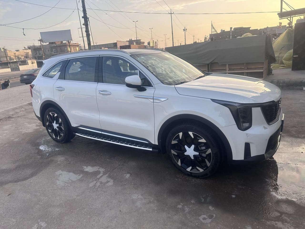 السلام عليكم 
سورنتو 2025 خليجية 
فول مواصفات1/1 
داتاشو 
بنوراما 
كراسي كهرباء 
شاشة متصلة 
كير ماوس 
بصمة 
ويل 20
سايد بريك دكمة 
بردات
صندوك كهرباء 
دبل كامره خلفية
دوسات
السيارة مكفولة كفالة عامة  
ماشية 24 الف  
***********
