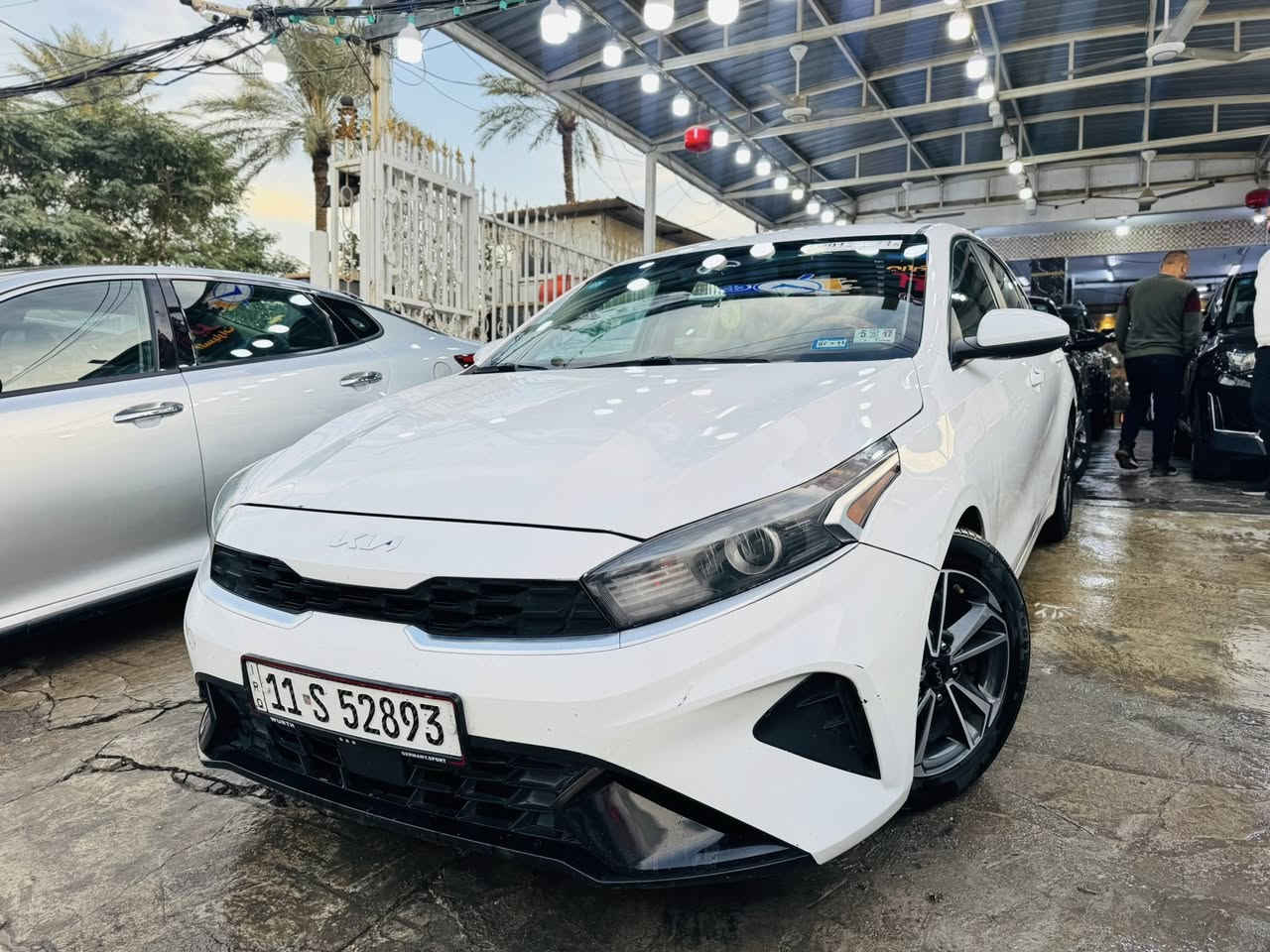 السلام عليكم كيا فورتي2022 السعر145 🔥🔥
سياره جديده فقط بنيد بيها 
مواصفات السياره اعتياديه سويج 
رقم بغداد 
عنوان السياره بغداد الكريعات معرض الغدير 
للاستفسار ***********
