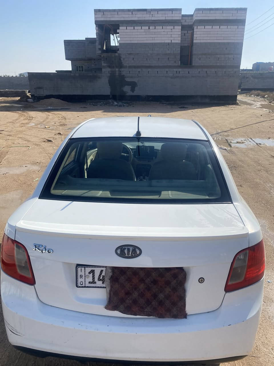 سلام وعليكم 
كيا ريو ٢٠١٢
مكينه ١٦٠٠ ستوني شادهه جديده
السياره بيهه فقط جاملغ بارد
والهلالات ملكوطه
السياره بأسمي تحويل مباشر
السعر ٨٧ وبيهه مجال كلش قليل
***********
موقعي البصره ابو الخصيب
