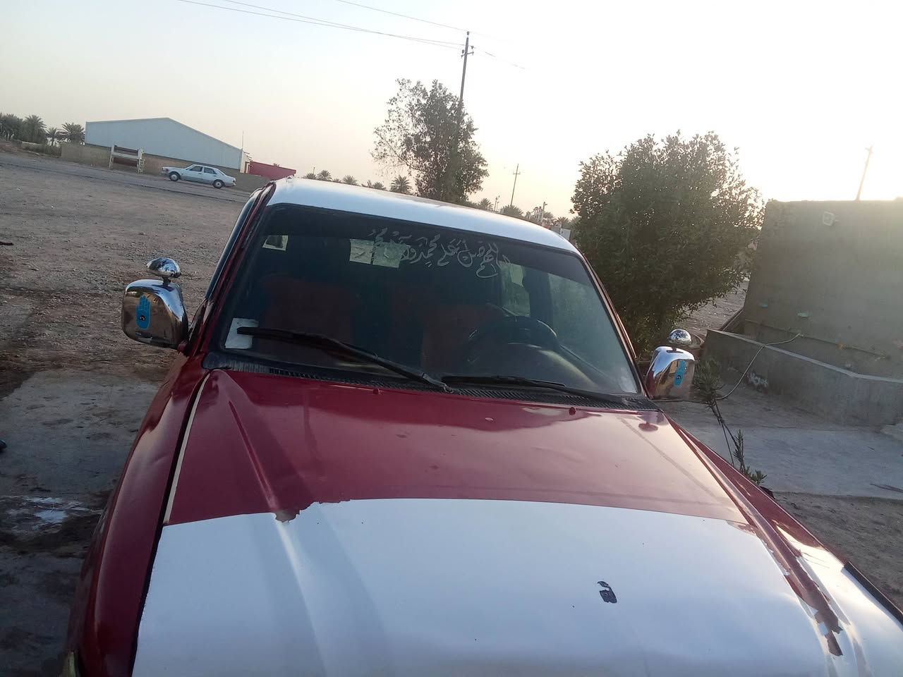 سلام عليكم بيكم دير البيع موديل 2013مكينه وكير وشاصي مكفولات سياره حلوه مال بيت  مكانك واسط العزيزيه التصال على رقم ***********
