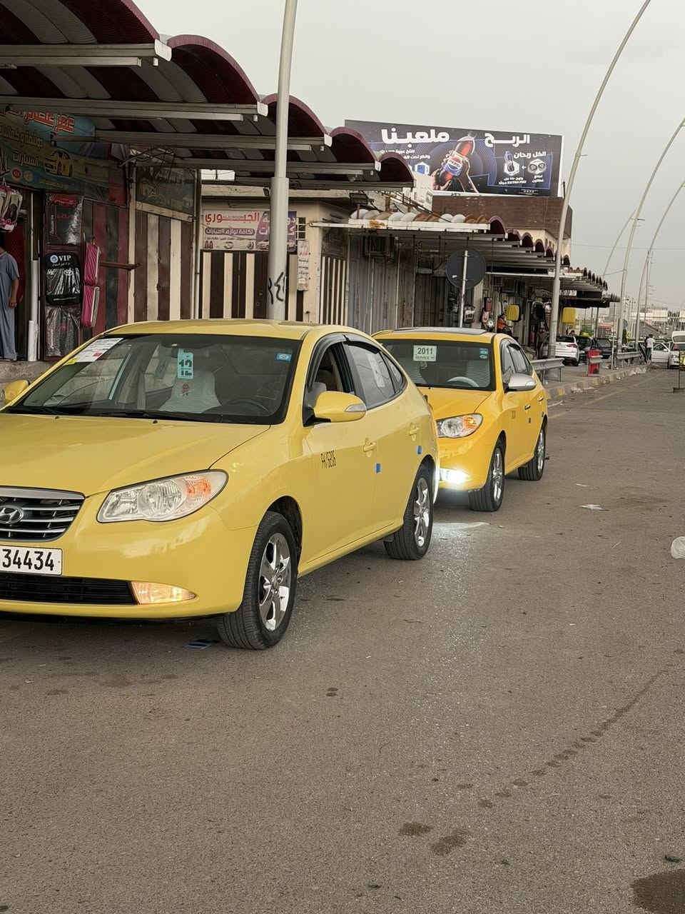 الي يدور جديد خلي يجيني
تفاصيل اتصل ودلل
***********
