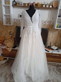 فساتين • جديدة