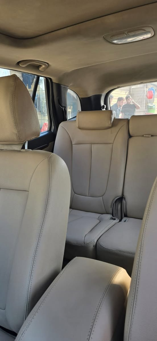 سلام عليكم 
سنتافي 2011 شركةالعامة 
مكفولة كفالة عامة عدا صبغ شبر بلبنيد 
فول مواصفات مكينة 6 بلادي 
ماشية 130 حقيقي جرس 120 
بصمة شاشة فتحة سقف 
سيارة نضيفة كلش استخدام شخصي 
رقم بغداد بأسمي تحويل مباشر 
العنوان بغداد بسمايا
السعر 165 بيها مجال
***********
