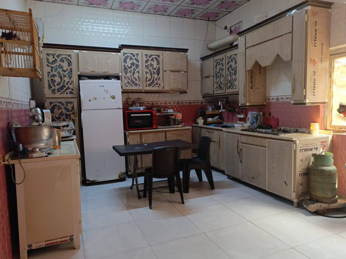 يتوفر الدينه بيت
عتوانه البصرا حمدان
نوع العقار طابو زراعي المالك عراقي 
مساحت البيت 200متر 
سعر 95قابل التفاوض
الاتصال عل رقم ***********📞📞ابو صادق
