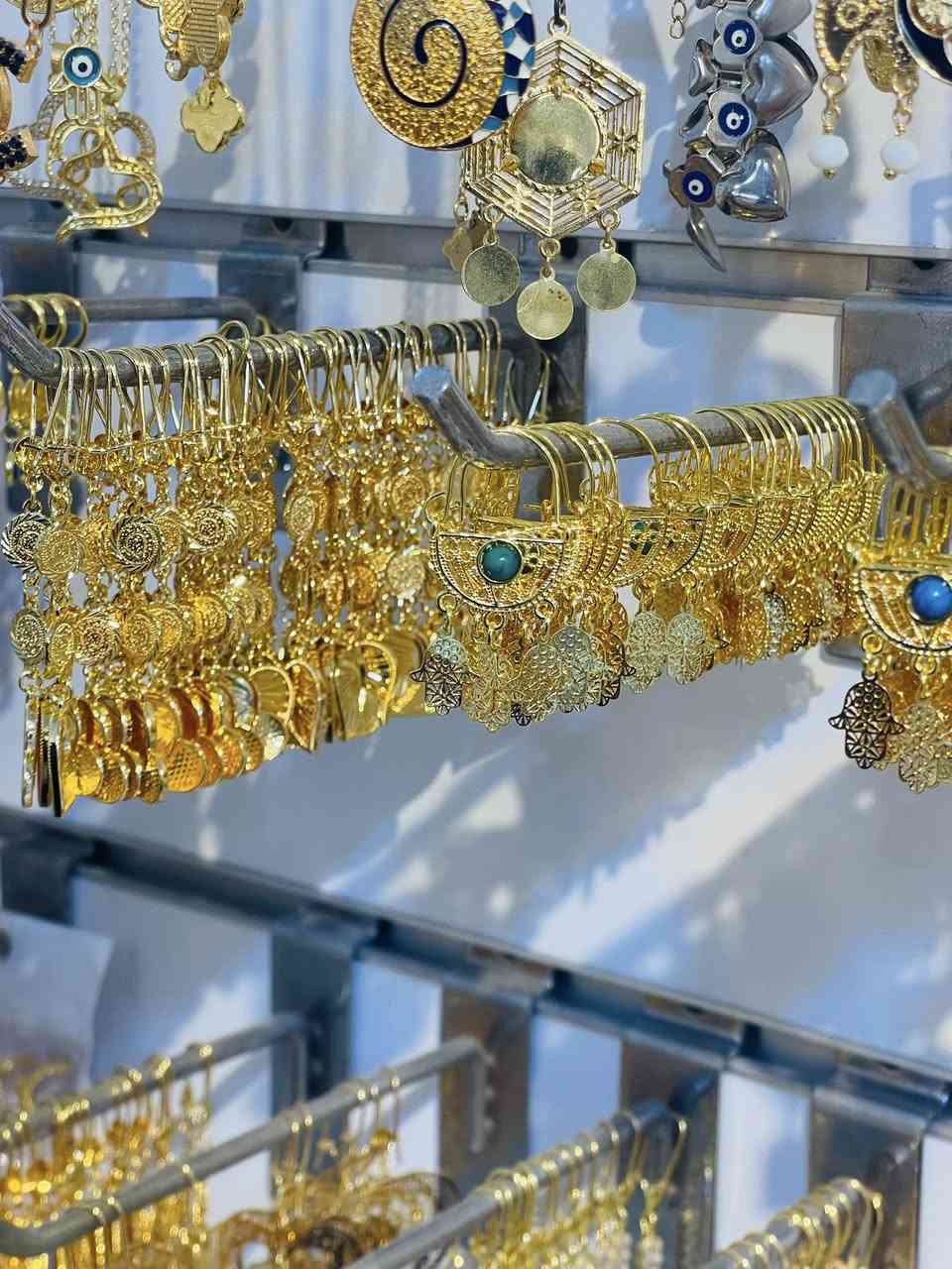 وصول البضاعه الجديده /
سوار +حجل كلاده محابس ساعات تراجي 
🤍✨
باب الخان مقابيل معرض ليث❤️❤️


**إذا كنت صاحب هذا الإعلان وتريد حذفه لأي سبب، رجاءا أرسل رسالة إلى الدعم الفني**