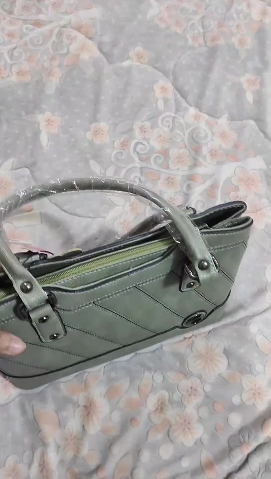 جنطه البيع جديده هسه أخذته 5


**إذا كنت صاحب هذا الإعلان وتريد حذفه لأي سبب، رجاءا أرسل رسالة إلى الدعم الفني**