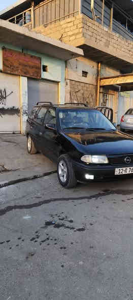 اوبل استره استيشن حجم 18كير محرك شرط تخم كام وراه جديد تيرات ولاه جديد كاربون بانزين رقم كامل انكلزي وهزه اسياره  مصبوغه عام حماليه دواير ودسه ابدلين جداد اسياره احلاه من الصوره شرط التحويل وكاله ما اسوي السعر48وبي مجال ***********
