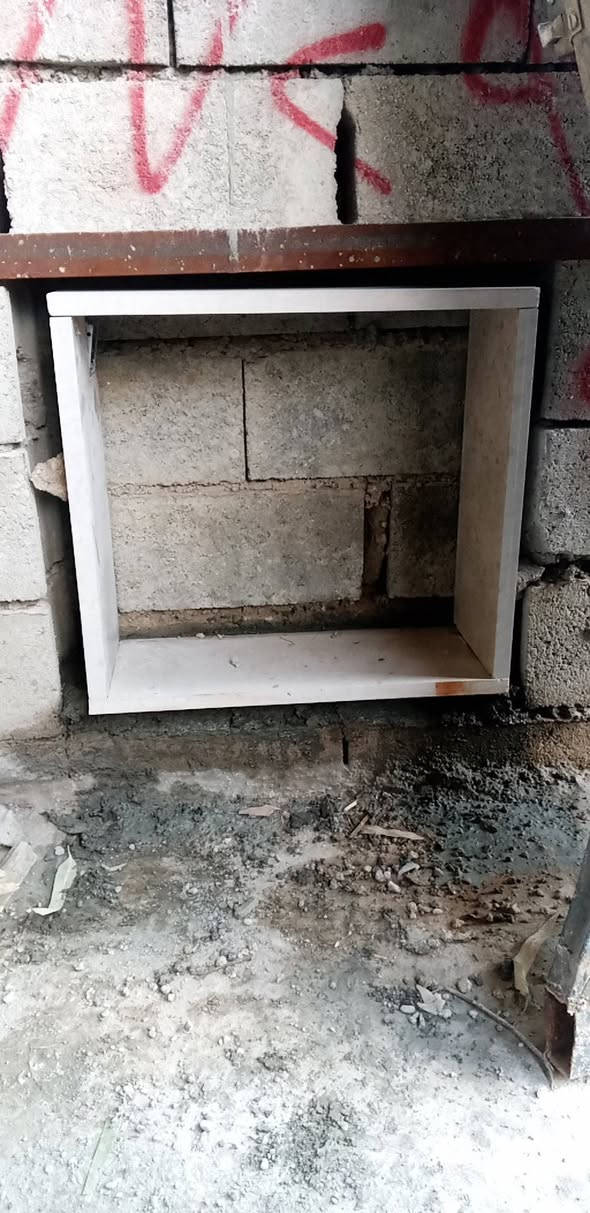 سلام عليكم 
ابو أزل للمرمر 
اي استفسار اني حاضر 
نظام العمل براغي وتشميع كامل 
تم إنجاز العمل في حي بدر 
كركوك 
***********
