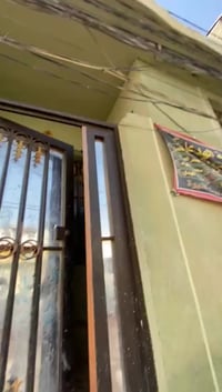 دار للايجار • ٥٠م • الحولي قرب المستوصف