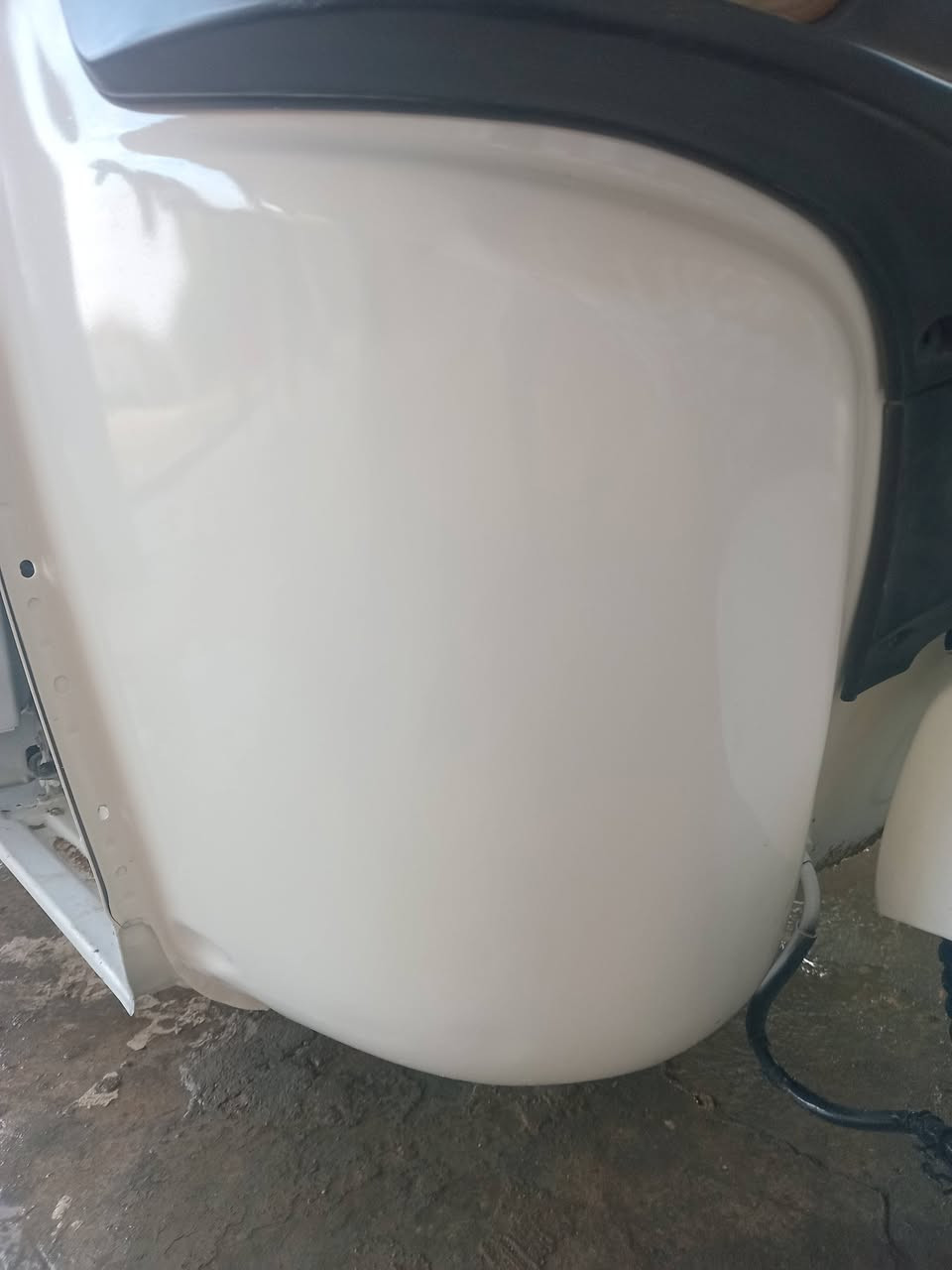 سلام عليكم  تكتك للبيع موديل22تراي زيرو مكينه مجفته بوش بستم شركه مرقمه رقم وسنويه*********** مكاني عزيزيه
