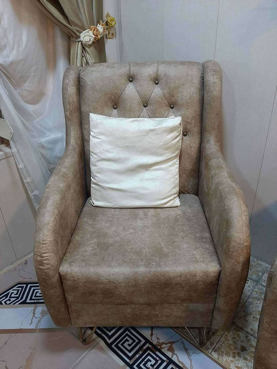 قنفة ب٢٥٠ قفل ٢٠٠
سخان ١٠٠ قفل ٧٥
بردات قفلها ٧٥ مكان بنوك


**إذا كنت صاحب هذا الإعلان وتريد حذفه لأي سبب، رجاءا أرسل رسالة إلى الدعم الفني**