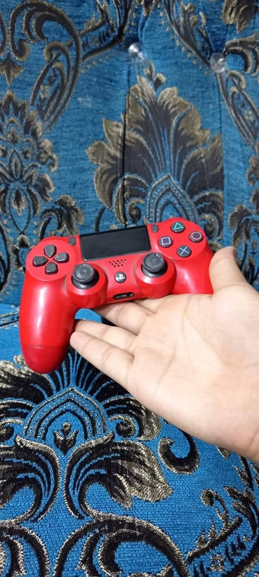 بلي 4
مع كامل ملحقات مع يدات العدد ٢ وعندي ٢ مو شغالات 
وفيفا22
كاد وف وار 4
بيس 16
gta4
السعر 220 وبي مجال


**إذا كنت صاحب هذا الإعلان وتريد حذفه لأي سبب، رجاءا أرسل رسالة إلى الدعم الفني**