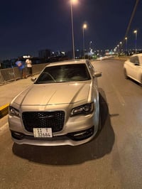 اوباما 300s للبيع 2018مواصفات الـ s معروفه بجم العريض    محرك ٦ سلندر ...