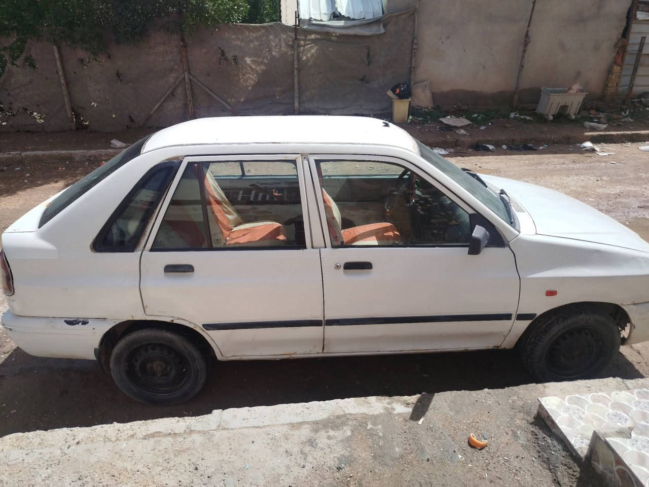 سلام عليكم 
سايبه موديل 10 كير شواصي بلاديه مكينه خيط بخار مكانها ديوانيه سعرها 25 وبيها مجال رقمي ***********
