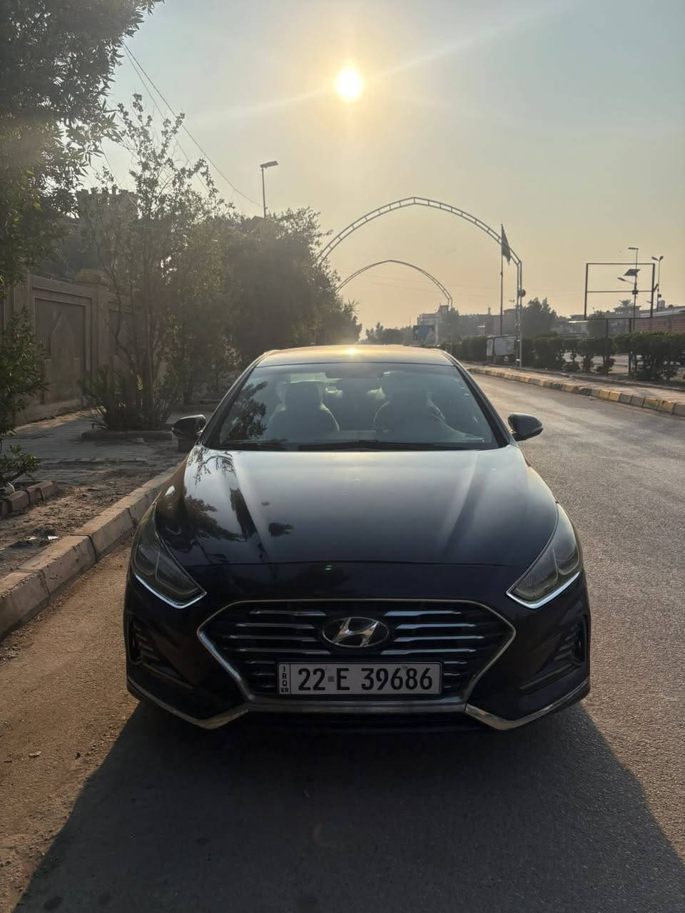 سوناتا 2018
موصفات 
وارد امريكي بدون حادث في امريكا فقط دعاميه مصلحه
ورشه صبغ جاملغ خلف  السائق بدون دواخل
بصمه 
تدفئه كشنات
اشاير بالمرايه
نقطه عمياء
محرك 2400 GDI
مثبت سرعه
شاشه وكامرا بلادي 
لايت زينون 
كشن السايق كهربائي
ماشيه 73 الف
السونار مرفق بالمنشور
مكان السياره بغداد الشعب السريدات 
135 بيها مجال
السياره بأسمي تحويل مباشر
***********
