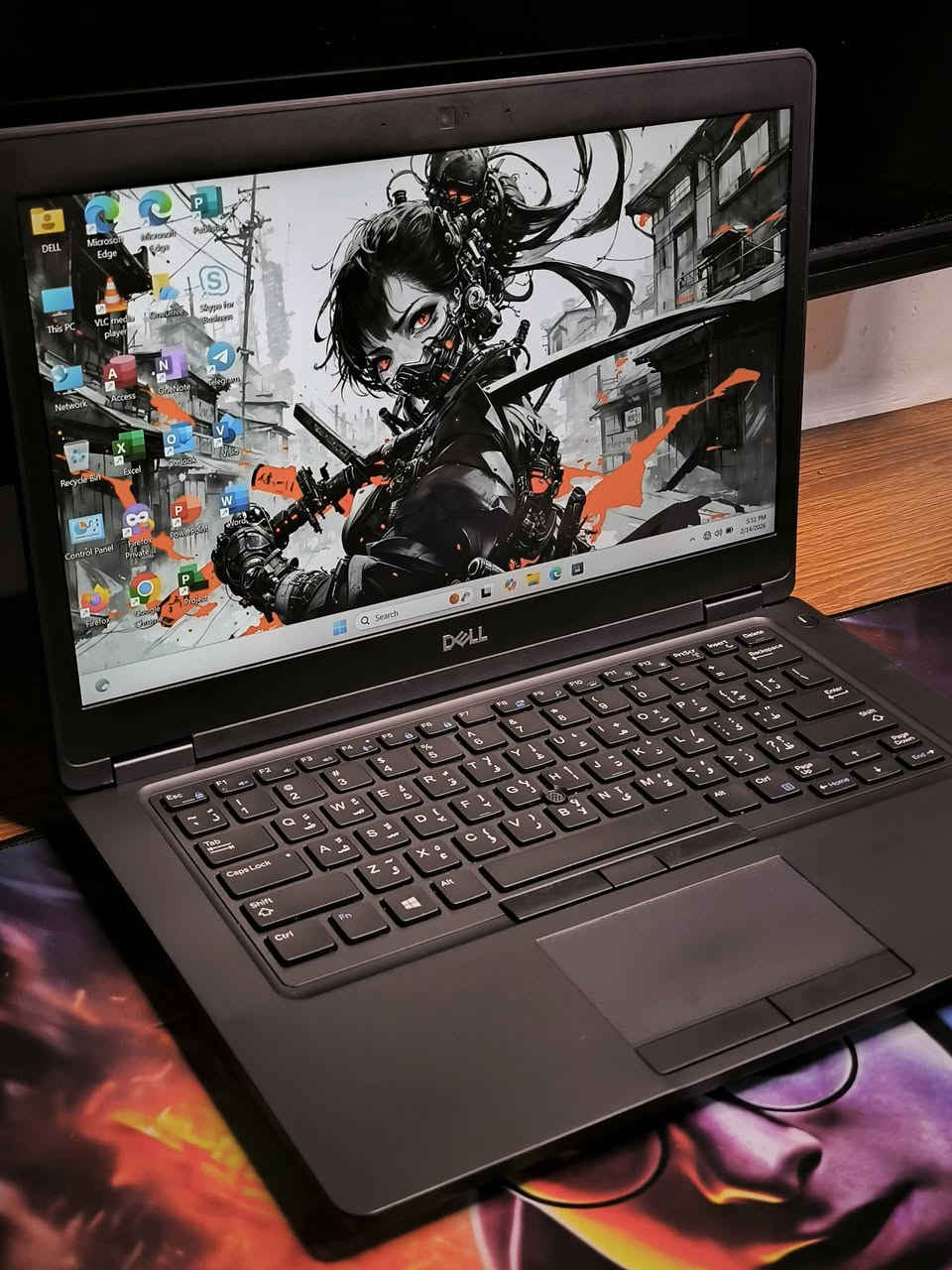 💻 Dell Latitude 5490 | دل لتيتيود 5490
(متوفر الآن: 22 قطعة)
​🔍 المواصفات التقنية:
​المعالج: Intel Core i7 (الجيل الثامن - فئة U).
​الرام: 8GB DDR4 (قابل للتطوير).
​الهارد: 256GB SSD M.2 (قابل للتطوير).
​الشاشة: 14 بوصة بدقة FHD.  
​كرت الشاشة الداخلي: Intel UHD Graphics بسعة تصل إلى 4GB.
​كرت الشاشة المنفصل: NVIDIA GeForce MX130 (بواقع 2GB).  
​الكيبورد: عربي/إنجليزي، ضوئي ليزري.
​🎁 الملحقات:
(حقيبة، شاحن أصلي، ماوس، ماوس باد، تغليف كرتوني آمن).
​🛡️ الضمان والخدمات:
​فحص المواصفات والنظافة قبل الاستلام.
​ضمان استبدال لمدة أسبوع كامل.
​تنصيب ويندوز والبرامج الأساسية مجاناً.
​💰 السعر: 365,000 دينار عراقي.
​📍 الموقع: بغداد - الأمين الثانية.
🚚 التوصيل: متوفر لجميع محافظات العراق.
​📞 للحجز والاستفسار:
***********
***********
