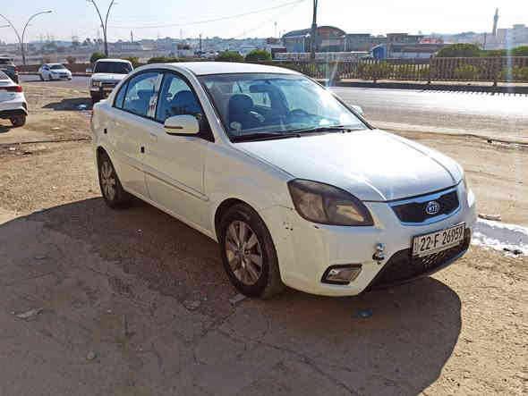 السلام عليكم
كيا ريو 
موديل 2012
وارد كوري 
رقم اربيل الدولي
كابون بانزين 
كير ومحرك شرط 
محرك 16 دوش 
تبريد 
سياره ضررها جاملغ امامي تعديل بارد وداىر خلفي بدون دواخل شرط 
شرط التحويل 
السعر 100$ وبيها مجال
🛑ملاحظه مهمه
 يرجى الاتصال من  الساعه 9 صباحأ إلى الساعه 9 مساء
#العنوان موصل الجديده شارع بغداد مجاور سنتر بغداد
#مكتب ال رزان للسيارت
***********
***********
