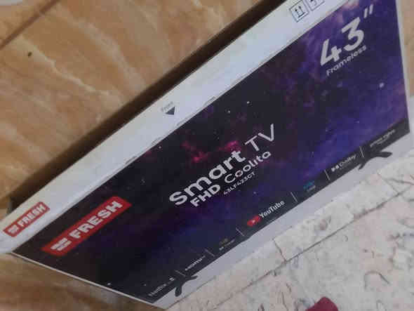 سلام عليكم شاشه حجم 43 نوعيه فريش اصلي فول نت مابيه اي خلل سعر250 مجاله قليل جدا حك جيه مكاني كربلاء الحر***********
