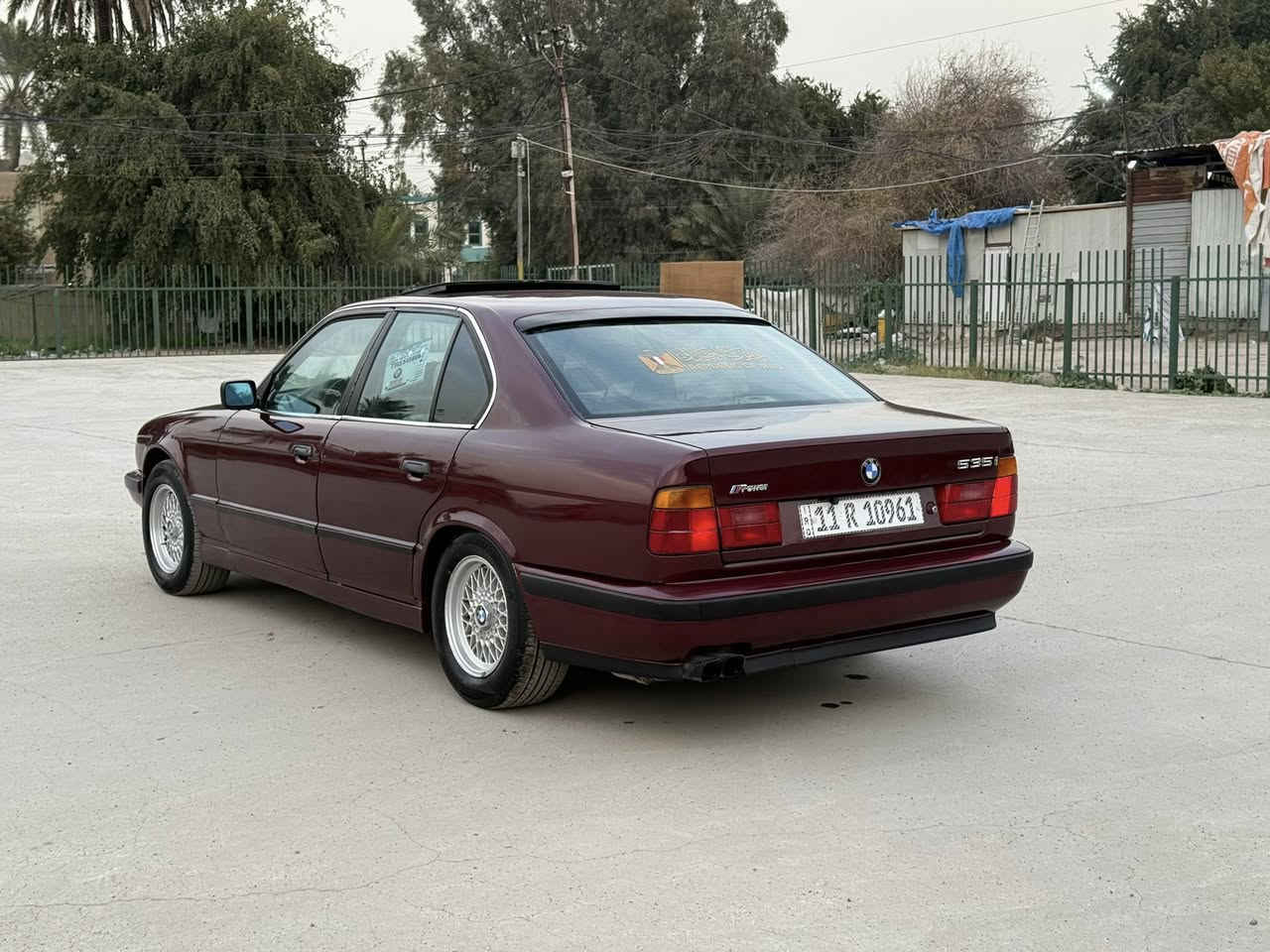 للبيع BMW موديل 1994 حجم 530i محرك 6 سلندر 30 مفتوح
السياره فول مواصفات للاخير ،، صبغ عام بدون ضربه بدون خياس ،، تبريد ثلج صدر امامي خلفي ممتاز محرك وكير جدد ،، تخم تاير جديد السياره جاهزه ،، رقم بغداد الدولي وبأسمي ،، المكان بغداد حي الجامعه ،، السعر 68 ورقه
***********
