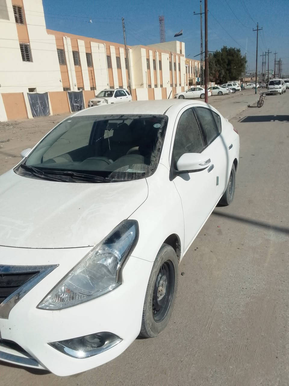 السلام عليكم
صني 25 مكفوله عامه ماعد شخط الموضح بالصوره

ماشيه 41 السياره جديده 
السعر 122

*********** المكان النجف
