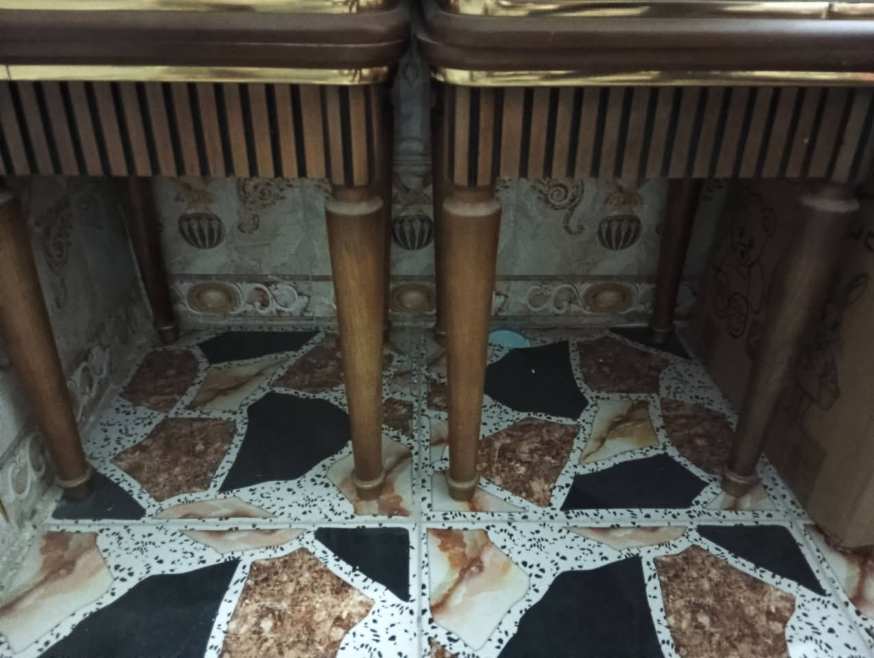 السلام عليكم جربايه وكاروك وكله وفراشه كامله الجربايه تتكبر وتزغر اصليه فرنسي وسيت طبلات خشب زاند اصلي للبيع نضيفات جدد سعر خاص


**إذا كنت صاحب هذا الإعلان وتريد حذفه لأي سبب، رجاءا أرسل رسالة إلى الدعم الفني**