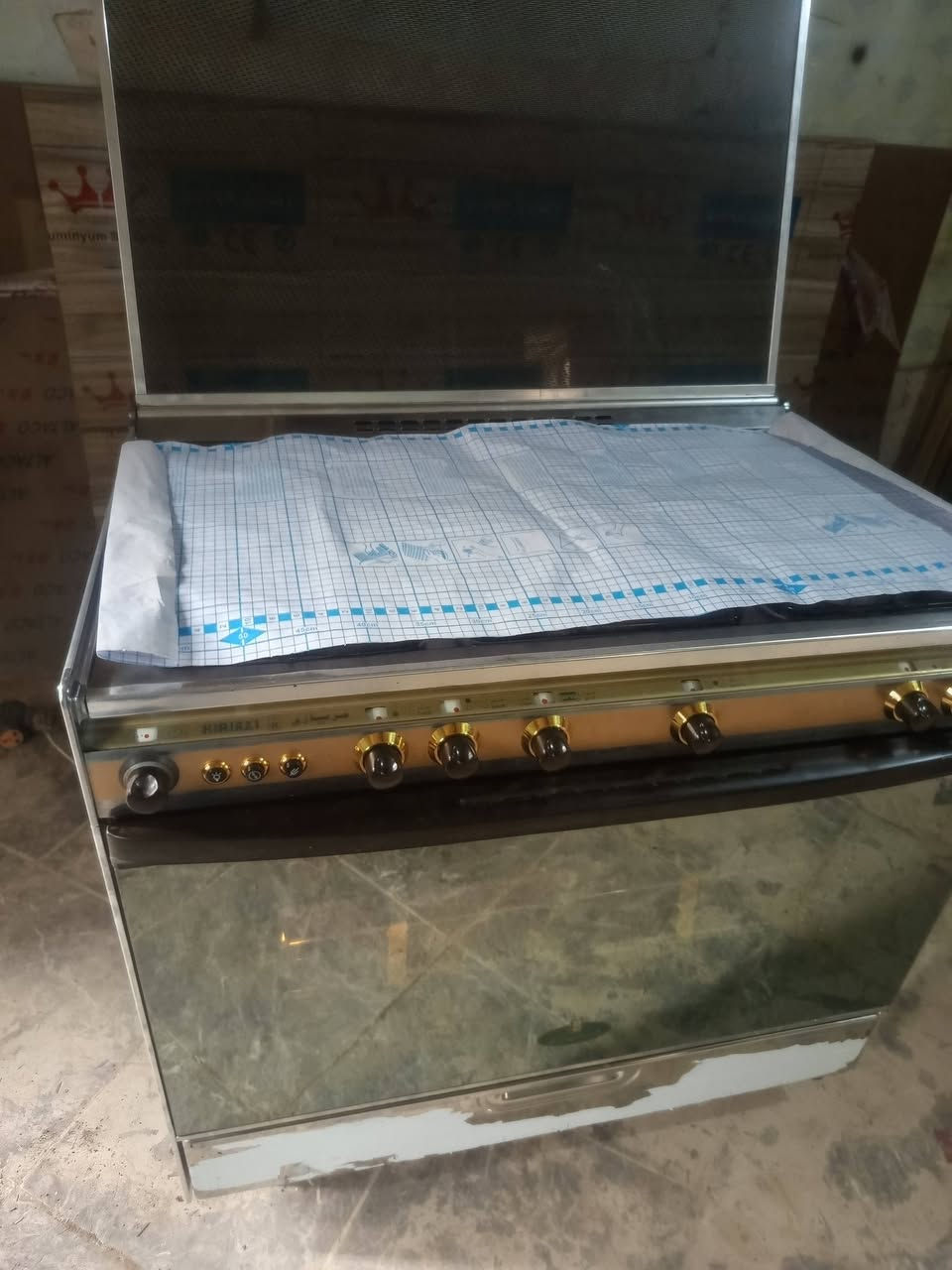 طباخ كريازي جديد مستعمل قليل 
سعر 290
توجد خدمة توصل بكرو
الشراي يراسل الصفحة أو يتصل *********** أو وتساب
