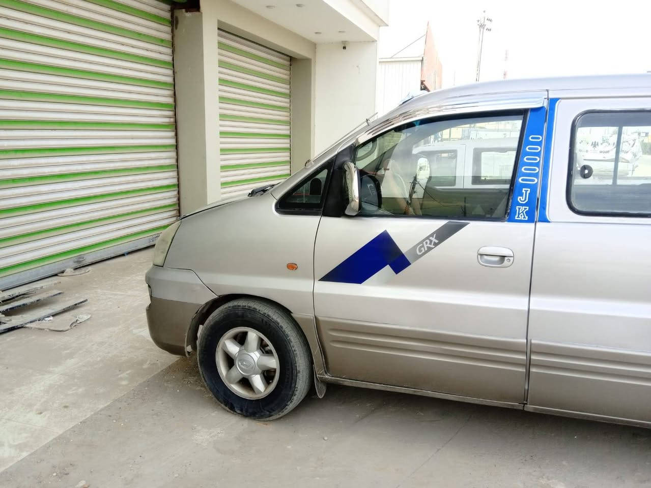 ستاركس 2006 اصل مكفولة من الضربة والكلبه والكص مصبوغة للجماليه محرك بيه تبخير بدون تنقيص محرك مفتوح كهربائيات كله شغاله شواصيه بالجيس السياره خير من الله جاهزه من كلشي شغل وطلع السعر 68
مكاني بابل الحمزة الغربي 
***********
***********
