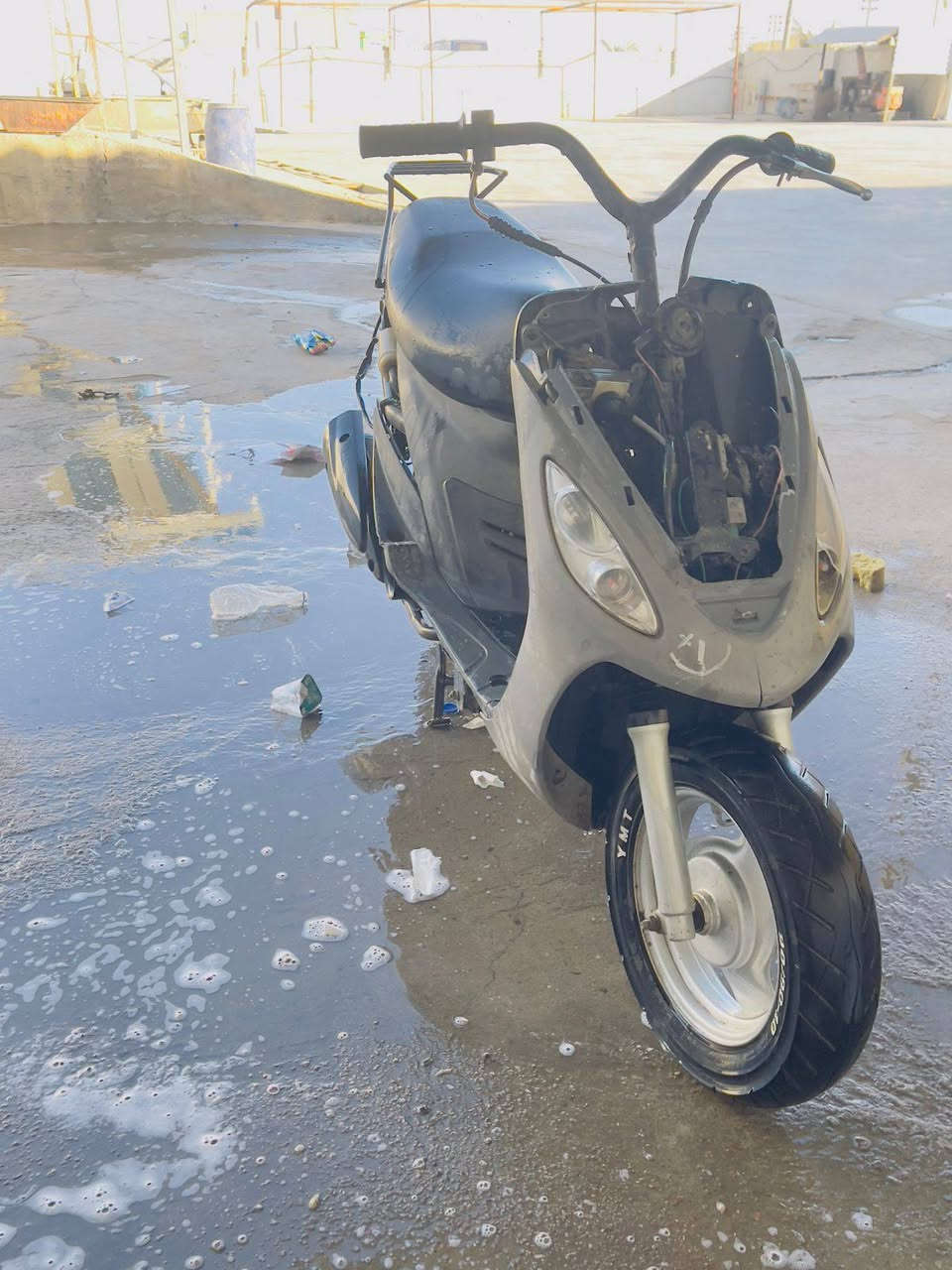 سلام عليكم 
دراجة منغولي للبيع بلادية ما مفتوح برغي بيهة كله شغالة 
سعر:600الف وبيه مجال
رقم:***********
