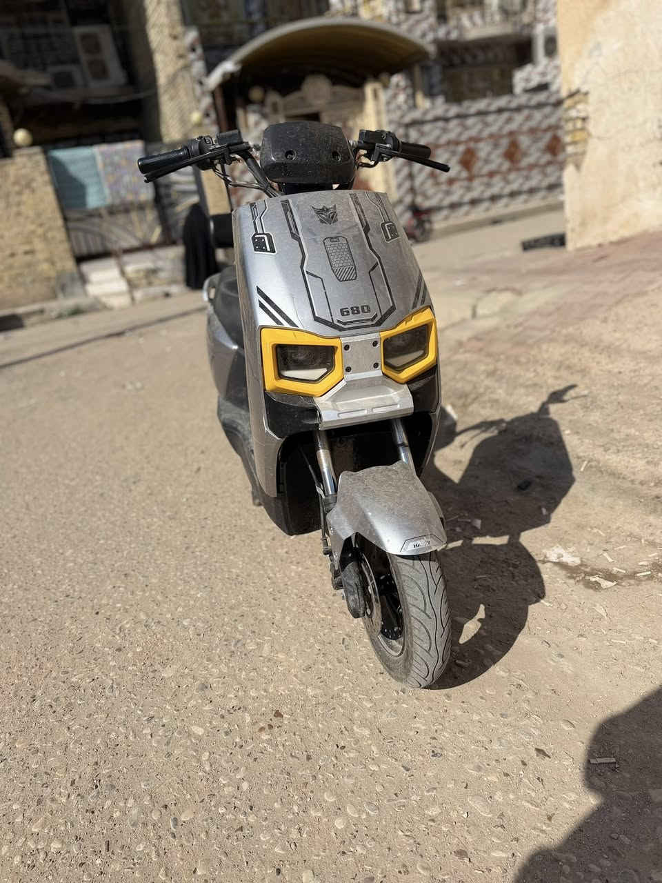 دراجه شحن للبيع
ما بيها اي شي بطاريات جديده 
الشاحن موجود 

الاستفسار ***********
