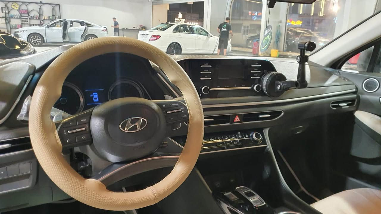 سوناتا موديل 2020 نص مواصفات خليجي بدون صبغ بارد شبر الچاملغ الخلفي السعر 155 للأستفسار  ***********
