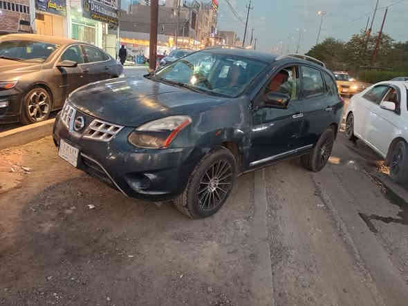 نيسان روج موديل 13 محرك وكير اوتو كامري ابو الجف تبريد شغال السعر 55 مكان بغداد مابيه الضربه ولاصبغ فقط جراد***********
