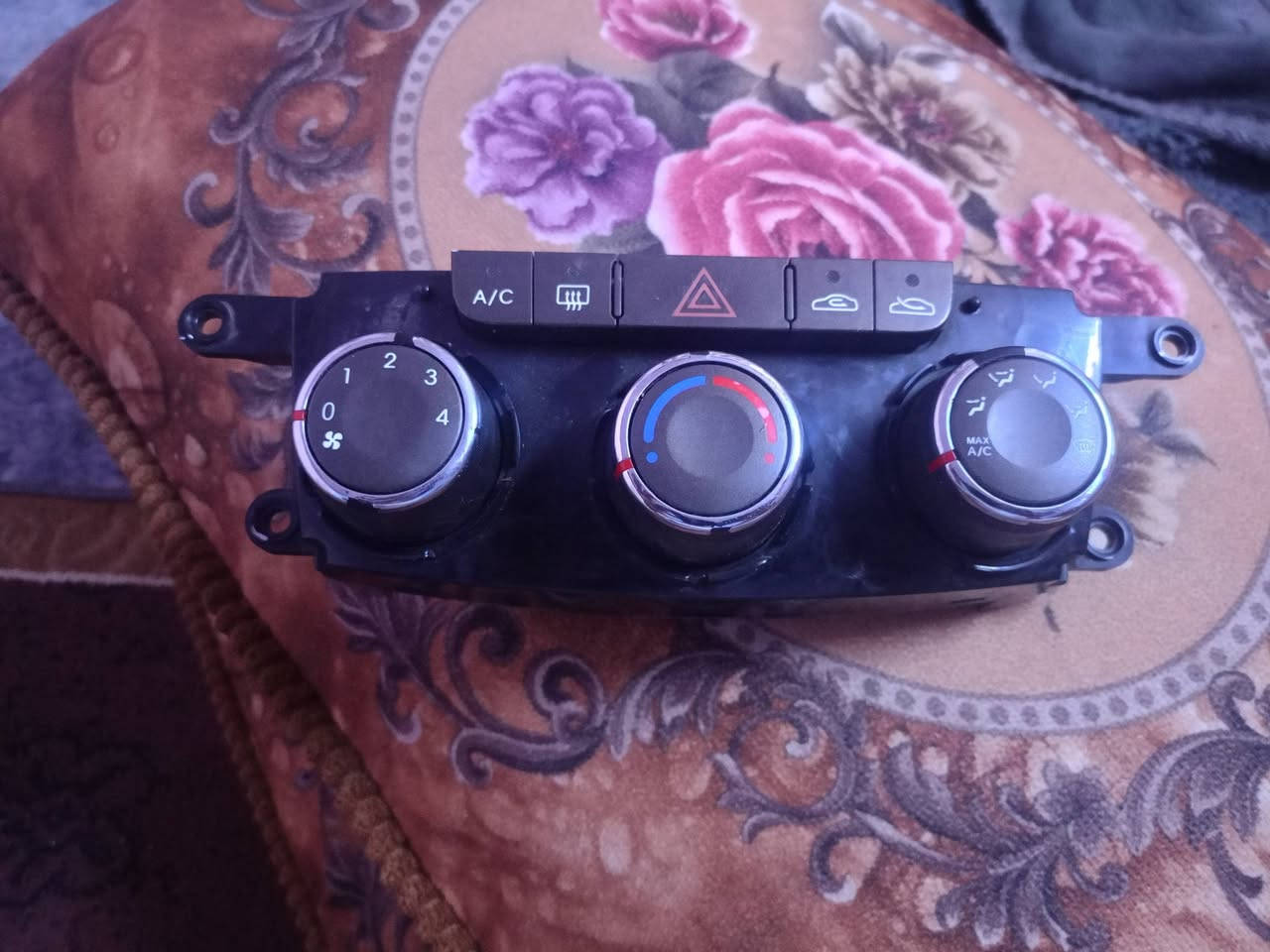 جماعت غراض سونتا مقدس تقسيم ومسجل شغالت مال تفصيخ ب 45 قفلهن مكاني كربلاء الحر رقم 0775988611 غير متواجد عل الفيس


**إذا كنت صاحب هذا الإعلان وتريد حذفه لأي سبب، رجاءا أرسل رسالة إلى الدعم الفني**