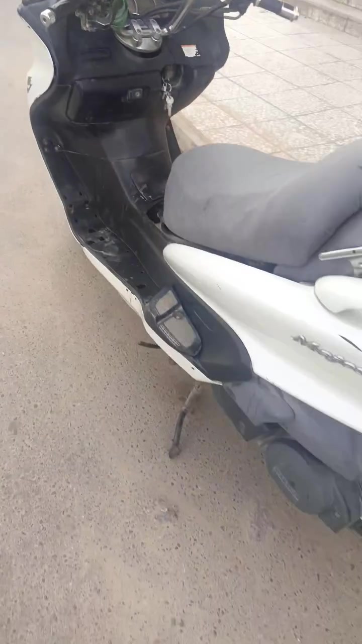 دراجه ماجسته نضيفه كلش
كلشي ما عوزهه تواصل عله هذه الرقم السماوه 
***********
