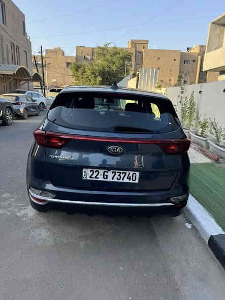 سبورتج موديل ٢٠٢٠ رقم اربيل بسمي الحادث موضح بل صوره بدون شاصي بدون لغد حادثه كلش خفيف مكان السياره الكراده *********** السعر 175 وبيه مجال
