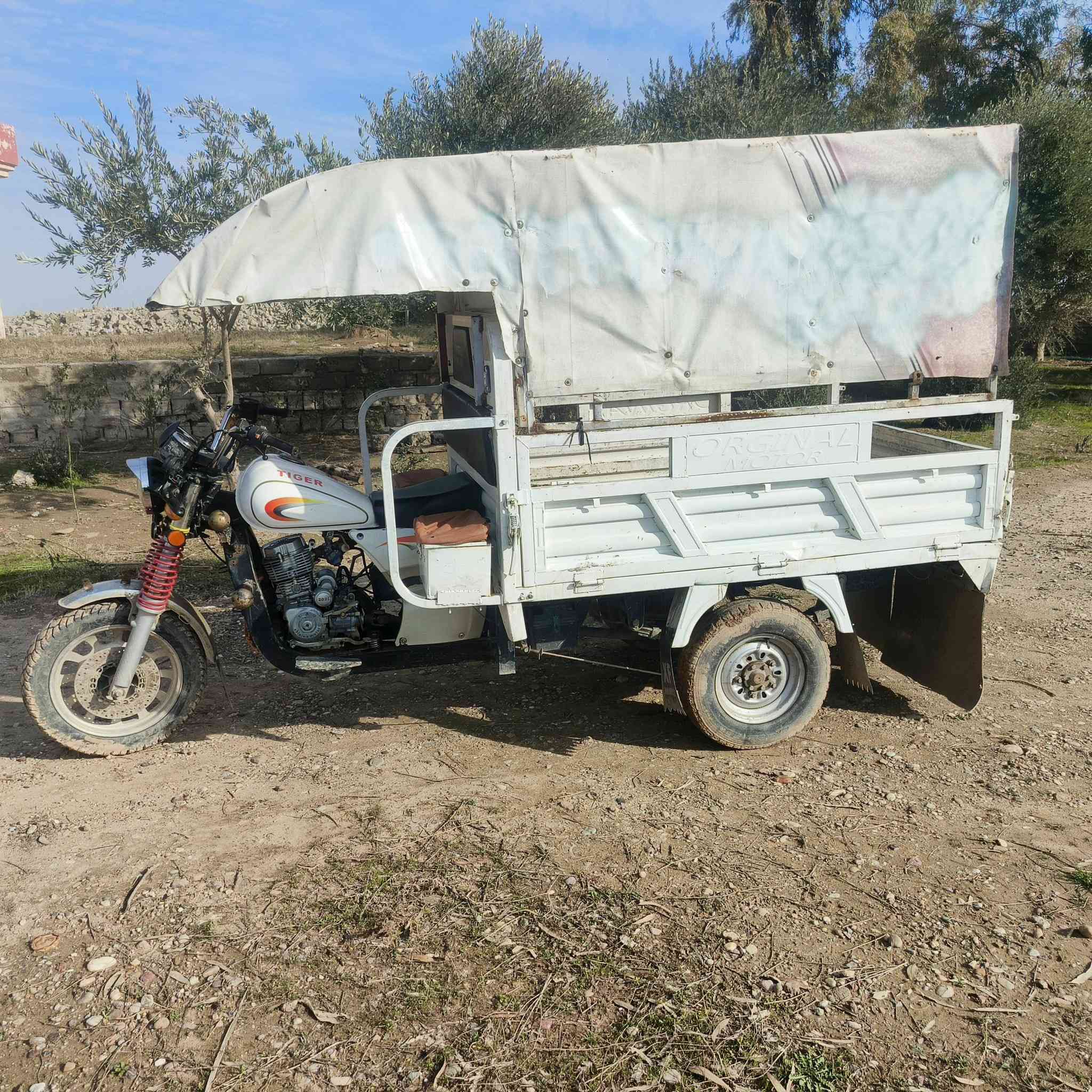 السلام عليكم ورحمه الله وبركاته اخوان ستوته تيكر للبيع موديل 2020 محرك 2021 ا كلشي شقال سلف كهربيات الموقع جنوب الموصل ناحية القيارة قرية العوسجة السعر 1000مليون وبيها مجال للطيبين +وراقه كامله
‏الرقم صاحب الستوته : ‏‪***********‬‏
‏ملاحظة : المو شراي لا يطب خاص وتحياتي.
‏
