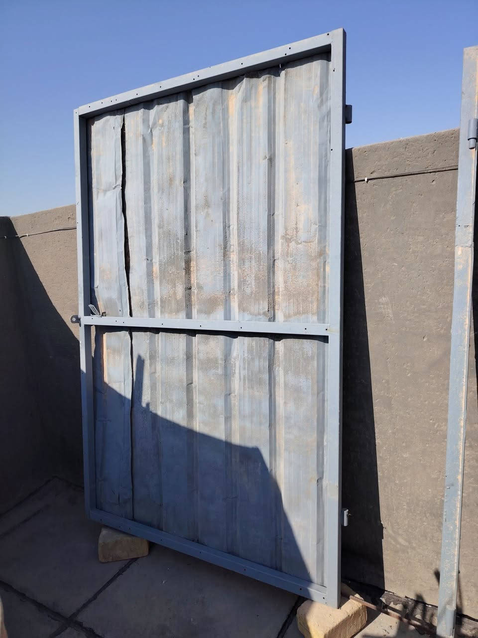 باب ينفع لهياكل البناء والمخازن وكراجات السيارات كامل وجاهز مصبوغ ونظيف المكان السماوه المركز


**إذا كنت صاحب هذا الإعلان وتريد حذفه لأي سبب، رجاءا أرسل رسالة إلى الدعم الفني**