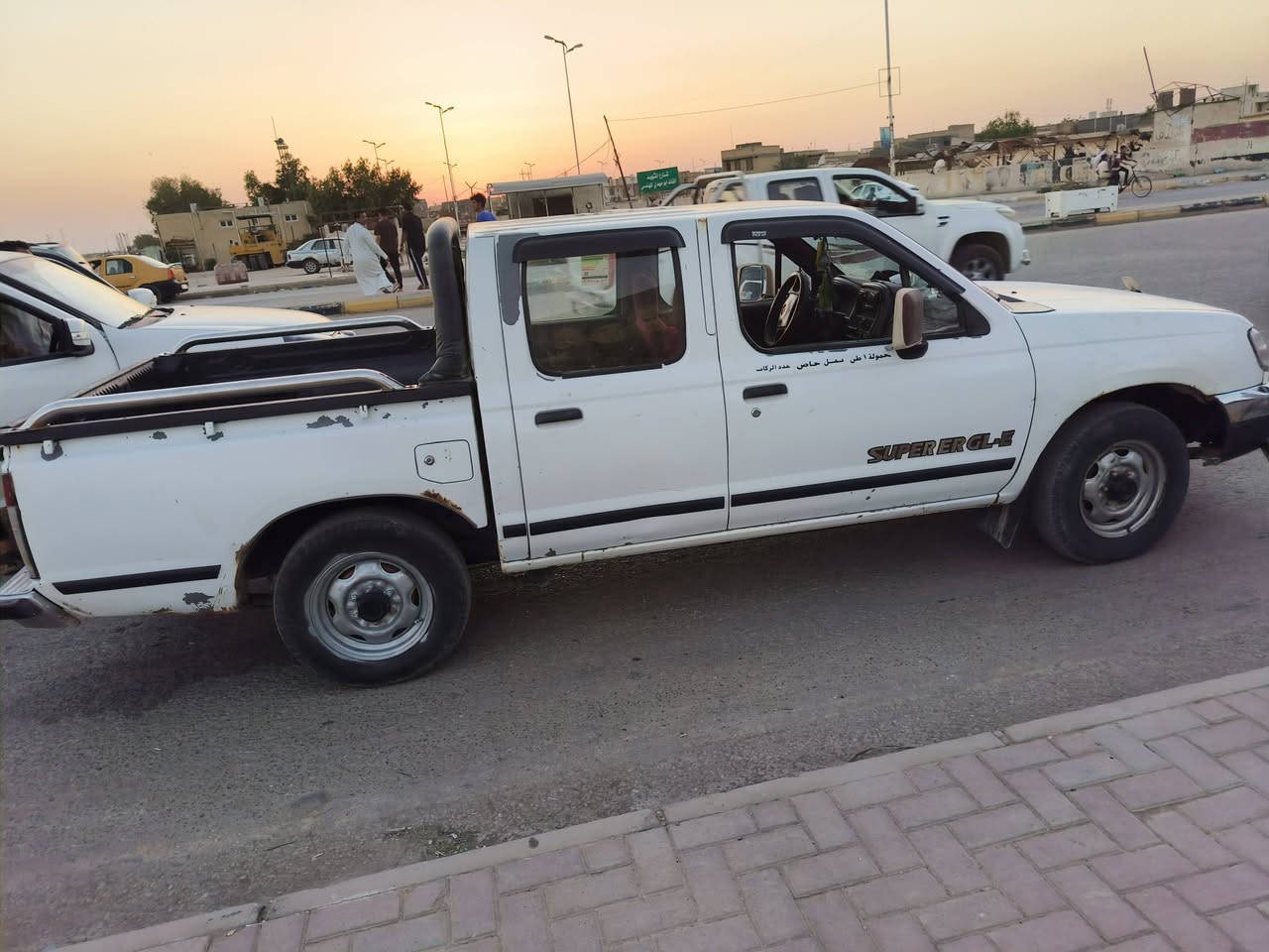 السلام عليكم سيارة للبيع نيسان ٢٠٠٣ اتصل***********
