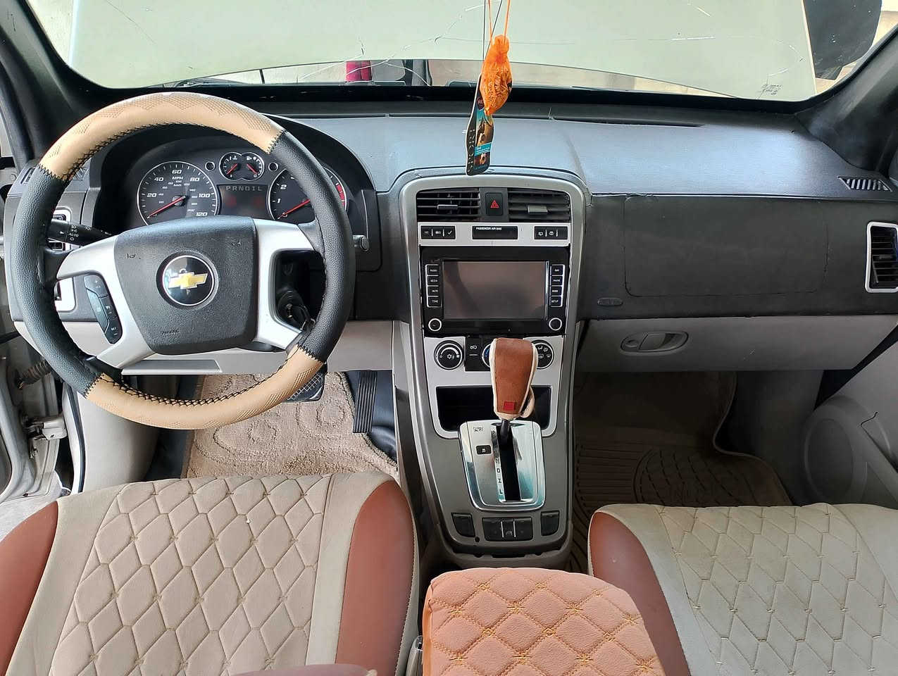 عربي/كردي

شۆفرلێت ئیکۆ نۆکس 2009
مەکینەی شەش پستۆن 3400 مرغوب.
***********
گێر ئۆتۆماتیک تەبرید، چوار جام کاربای، شاشه، دژه خلیسک، 4 تایەی تازه تحدید سرعە، هتد 
گێر و مەکینەی بەشەرته 
تاخم پێشی گشتی گۆراوه بێ تەقە و رقە  قایش و نۆزل و پلاک و وایر پلاک و پاتری گشتی تازه گۆراوه بیلادی بۆ دانراوه رۆن گێر و مەکینەی تازە گۆراوه کاربایاتی گشتی مەزبوت 250 مسروفی نیه مالی خێزانی سیاریکه تا بلی خزمەت کراوه. 
سیارەکە هی مالە و خێزانیە و بەرزه.. شەرت تحویل سنوی تا مانگی 6 تازیه
5 پارچەی بۆیاخە شاسی پیشەوه بستێکی گرتوه 
دواویش جەمپێکی هەیه.
نرخی 80 ورقە و مجالێکی کەم 
400 هەزار خرامی لەسەرە دوای معامله ئەیگەرێنینەوه

شوفرلیت ایکو نوکس ٢٠٠٩
مكينه 6 سلندر 3400 مرغوب.
***********
كير أوتوماتيك، تبريد، 4جام كارباي، شاشه، 4 تايرات جديد، تحديد سرعه، بعد،،،،،
تاخم كدام كله مبدلينه جدين قايش مكينه و نوزل و بلاكات و واير بلاكات و باتري و دهن كير و مكينه كله جديد. مبدلينه بيلادي. كارباياته كله شغال ربع مابي مسرف سياره بي 5 قتعه كدام شاصي بي قليل ورا بي جمب سنويه جديد حدل شهر سادس شرط تحويل... 
سياره مال بيت عائيله و عالي..
سعر 80 بي مجال قليل
بي غرامه 400الف وره معامله نرجعه كركوك, العراق
