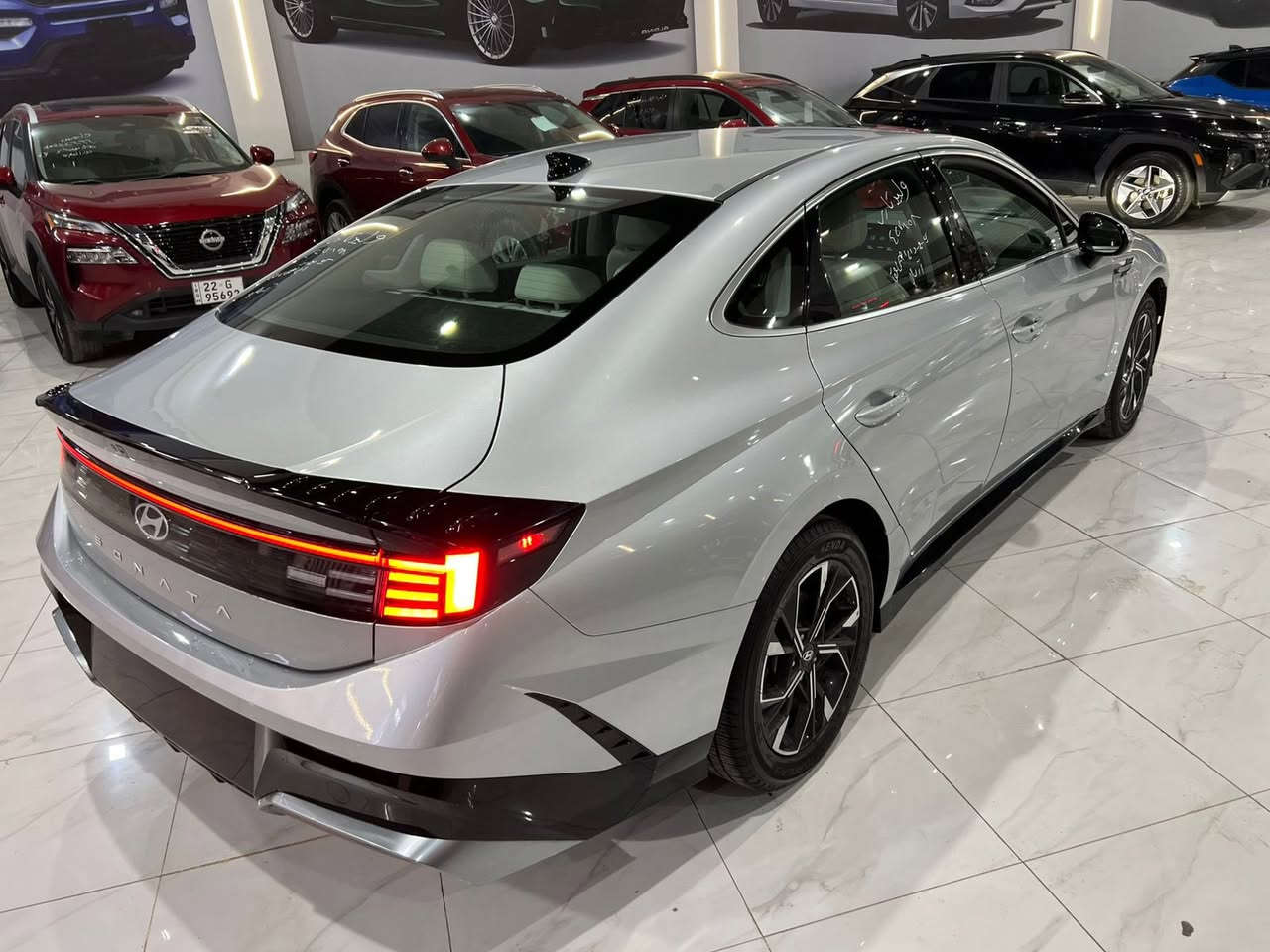 سلام عليكم 
عدنه جميع انواع السيارت. بل قسط 
 اقل مقدمه 80$  والقسط الشهري 400 $ 
العنوان اربيل  لاستفسار ***********
*********** خاص ماجاوب اتصل ودلل
