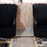 تخم البيع نضيف يرادله بس غسله سعر 350وبي مجال التواصل على. الرقم 07729...