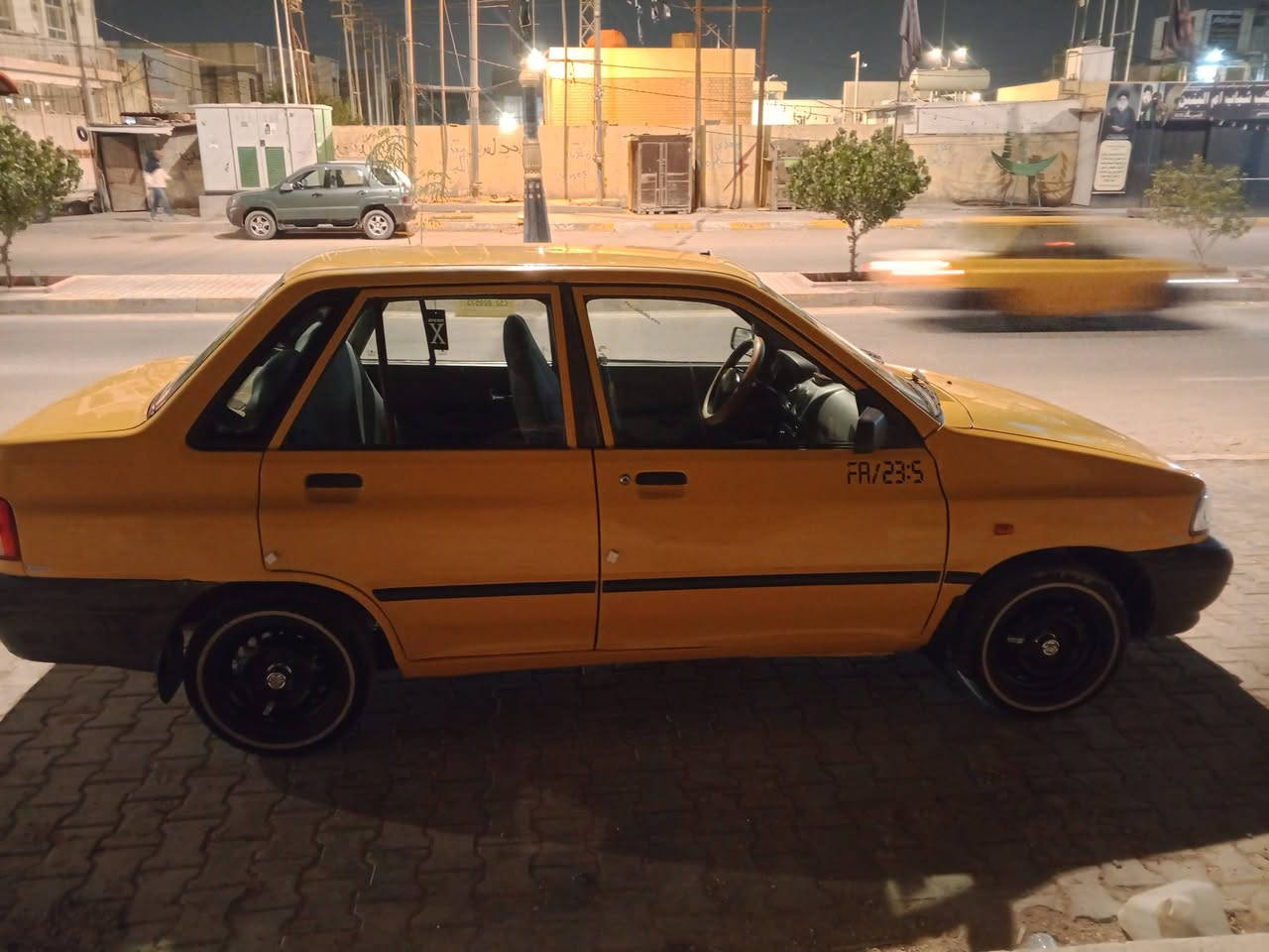 لسلام عليكم سايبه موديل 13  كير مكينه حداديه جدد كهربائيات كله شغاله مصفر هيئه غرامات شواصيه جدد تخم تاير جديد المكان حله حي الشاوي السعر 30 وا بيهه مجال السياره كامله ***********
