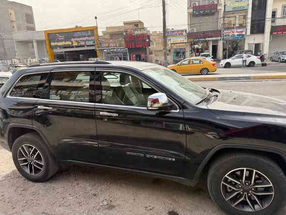 للبيع جيب لاريدو لمتد فول مواصفات 
موديل 2021 رقم بغداد باسمي 
تفاصيل اتصال على رقم 
***********
*********** واتساب موجود
