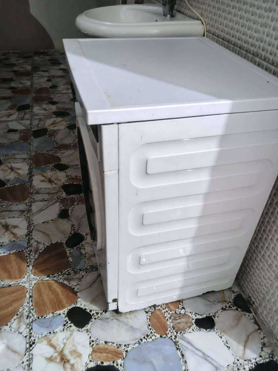 للبيع سعره 250 بيها مجال المكان شعب حي البساتين شغاله ماداخله تصليح


**إذا كنت صاحب هذا الإعلان وتريد حذفه لأي سبب، رجاءا أرسل رسالة إلى الدعم الفني**
