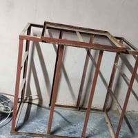 قفص خارجيه مال سبلت ٣طن وترهم ٢طن وبيه قاعده مبرده سعر ٦٠ ٠٧٧١٢٣٢٤٣١٤م...