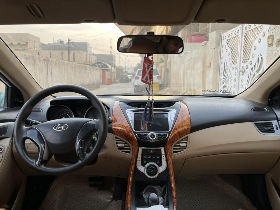 السلام عليكم النتره مديل 13 خليجي مكينه 1600سياره جهازه مكاني بلكوت وسعر 110وبيه مجال وهذا رقمي اتصل عليه بيك خير ودلل ***********
