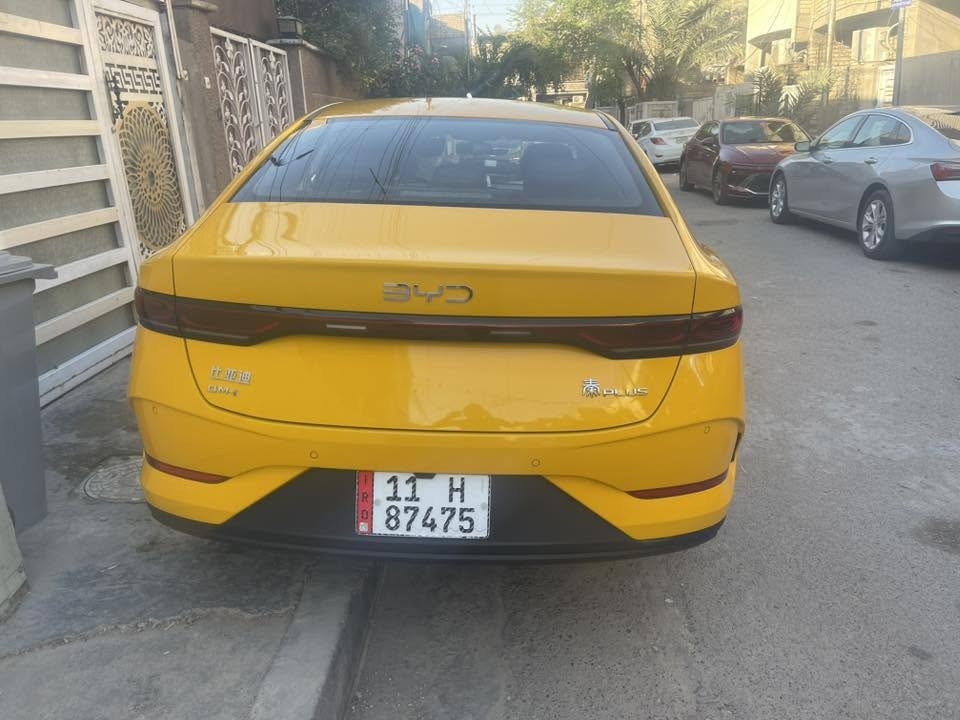 السلام عليكم BYD2025المشي الكلي 30 السيارة بسمي تحويل ثاني يوم بيهة فقط طخة بل باب واضحة بل صورة السعر 19 اخوان السعر اذا مايعجبك اعبر المنشور فدوة ***********
