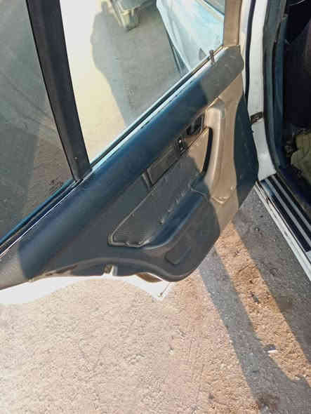 السلام عليكم
سياره بي ام 
موديل 1992
رقم بغداد بأسمي 
تحويل وكاله ثاني يوم
للاستفسار ***********
