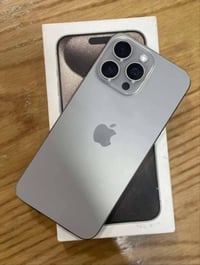 ايفون 15 برو ماكس • تيتانيوم • ٢٥٦